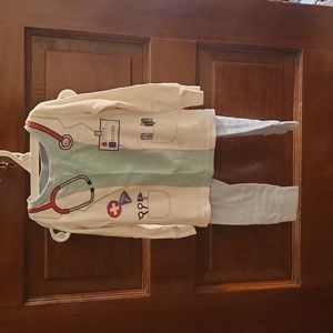 Old Navy Doctor Pajama Set - 3T